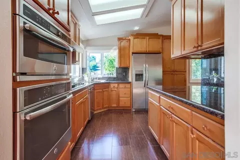 Kitchen - 1450 Clarence Dr, Vista, CA 92084 photo 2 of 7