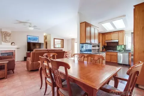 Dining - 1450 Clarence Dr, Vista, CA 92084 photo 3 of 3