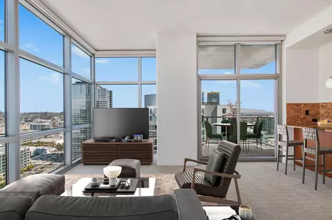 800 The Mark Ln #2504, San Diego, CA 92101