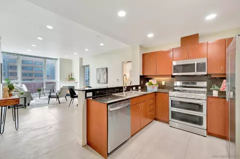 300 W Beech St # 601, San Diego, CA 92101