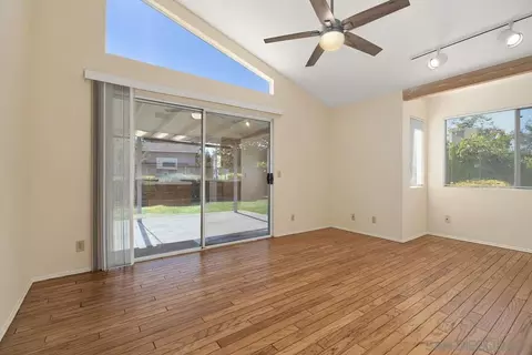 2253 Bent Tree Pl, Escondido, CA 92026 photo 9