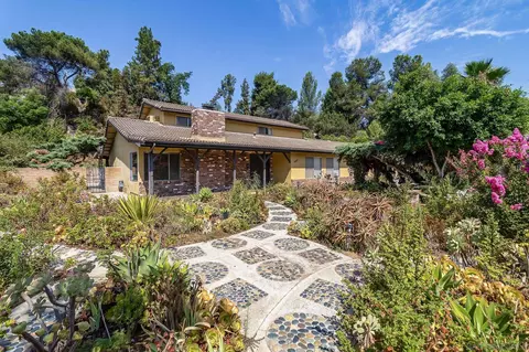 Exterior - 1440 Hidden Mesa Ct, El Cajon, CA 92019 photo 7 of 24