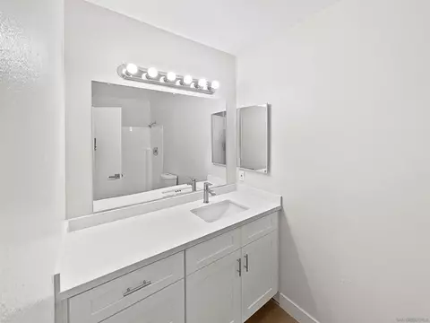 Bath - 3427 Del Este Way, Oceanside, CA 92056 photo 2 of 2