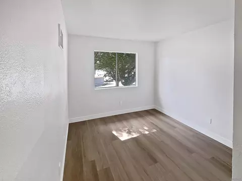 Bedroom - 3427 Del Este Way, Oceanside, CA 92056 photo 5 of 7