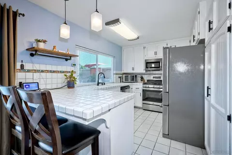 Kitchen - 10345 Molino Rd, Santee, CA 92071 photo 1 of 5