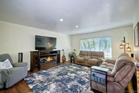 Living - 10345 Molino Rd, Santee, CA 92071 photo 1 of 5