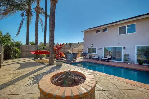 Exterior - 10345 Molino Rd, Santee, CA 92071 photo 4 of 9
