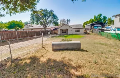 8861 Kenwood Dr, Spring Valley, CA 91977 photo 3