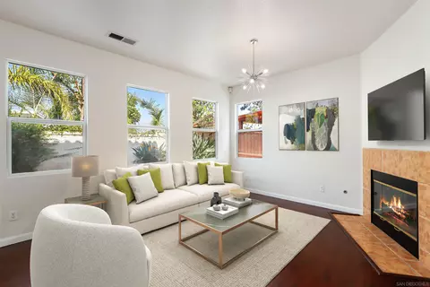 Living - 4819 Ventana Way, Oceanside, CA 92057 photo 1 of 9