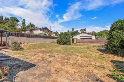 Exterior - 8814 Kenwood Dr, Spring Valley, CA 91977 photo 8 of 11