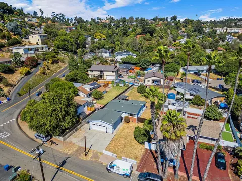 View/Area - 8814 Kenwood Dr, Spring Valley, CA 91977 photo 1 of 3