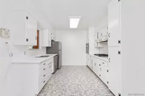 Kitchen - 8814 Kenwood Dr, Spring Valley, CA 91977 photo 2 of 4