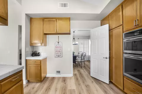 1348 Condor Gln, Escondido, CA 92029 photo 8