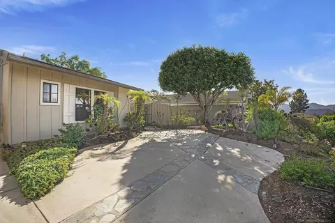 1348 Condor Gln, Escondido, CA 92029 photo 43
