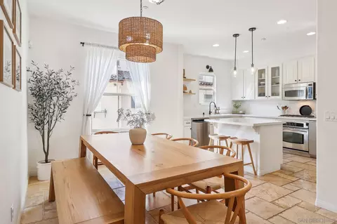 2452 Longstaff Ct, San Marcos, CA 92078