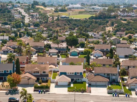 View/Area - 3805 Carnegie Dr, Oceanside, CA 92056 photo 1 of 4