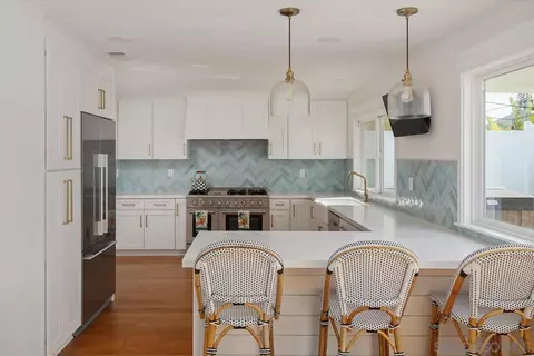 Kitchen - 3805 Carnegie Dr, Oceanside, CA 92056 photo 3 of 4