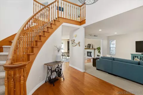 Entry Way - 3805 Carnegie Dr, Oceanside, CA 92056 photo 1 of 1