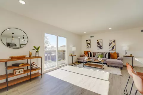 Living - 9910 N Magnolia Ave, Santee, CA 92071 photo 1 of 6
