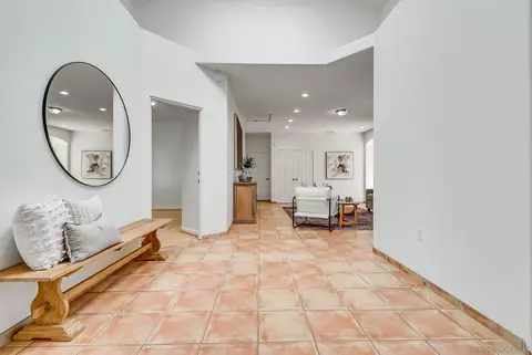 Entry Way - 1420 Paint Mountain Rd, Escondido, CA 92029 photo 3 of 6