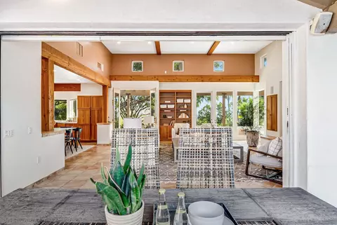 Dining - 1420 Paint Mountain Rd, Escondido, CA 92029 photo 6 of 7