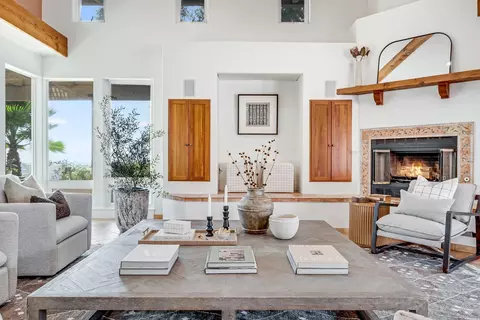 Living - 1420 Paint Mountain Rd, Escondido, CA 92029 photo 9 of 15