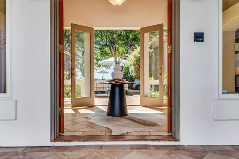 Entry Way - 1420 Paint Mountain Rd, Escondido, CA 92029 photo 2 of 6