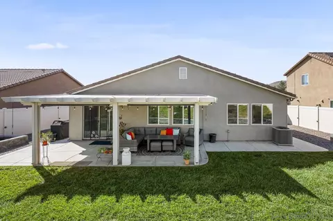 33382 Hitching Post Dr, Winchester, CA 92596 photo 15