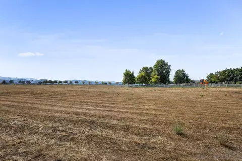 33382 Hitching Post Dr, Winchester, CA 92596 photo 37