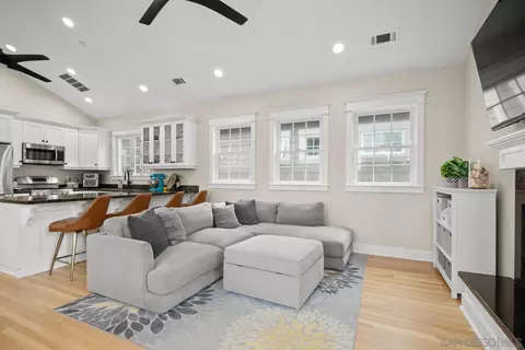 Living - 815 G Ave, Coronado, CA 92118 photo 1 of 1