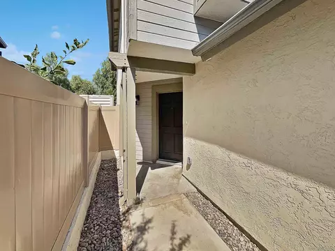 Exterior - 4228 Esperanza Way, Oceanside, CA 92056 photo 3 of 3