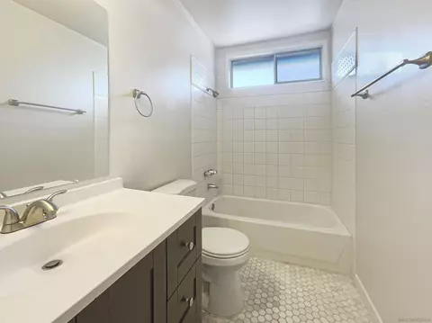 Bath - 12745 Julian Ave, Lakeside, CA 92040 photo 3 of 3