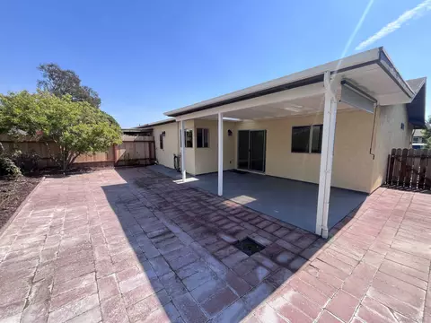 Exterior - 4554 Royal Oak Dr, Oceanside, CA 92056 photo 3 of 4