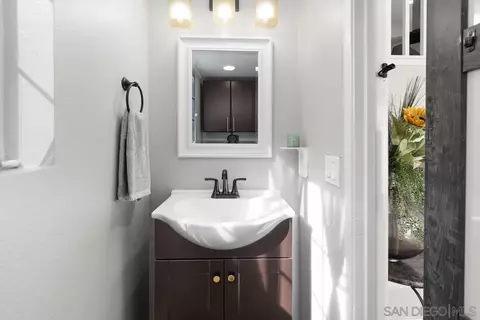 Bath - 104 Wintercreek, Santee, CA 92071 photo 1 of 3