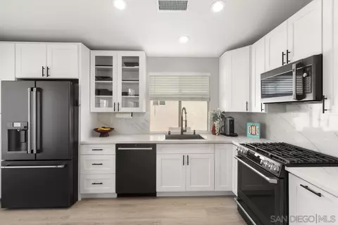 Kitchen - 104 Wintercreek, Santee, CA 92071 photo 1 of 2