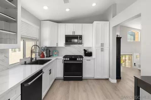 Kitchen - 104 Wintercreek, Santee, CA 92071 photo 2 of 2