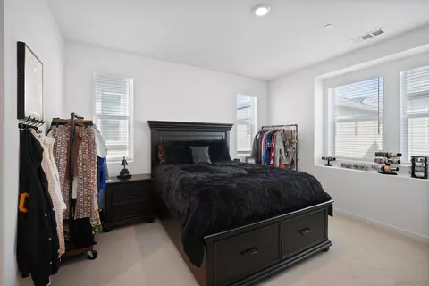 Bedroom - 32759 Brunello Way, Temecula, CA 92591 photo 1 of 3
