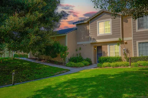 3550 Caminito Carmel Lndg, San Diego, CA 92130