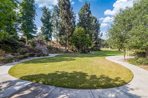 Exterior - 3520 N Sundown Ln, Oceanside, CA 92056 photo 10 of 11