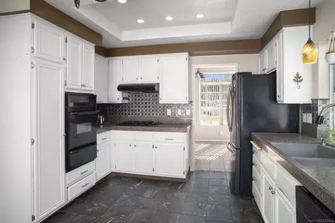 27534 Jon Christian Pl, Temecula, CA 92591 photo 10
