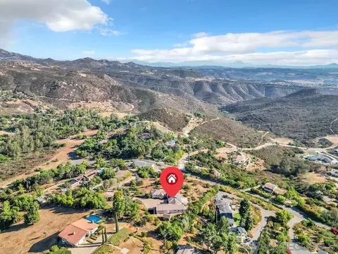 View/Area - 14868 High Valley Rd, Poway, CA 92064 photo 8 of 9