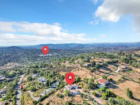 View/Area - 14868 High Valley Rd, Poway, CA 92064 photo 6 of 9
