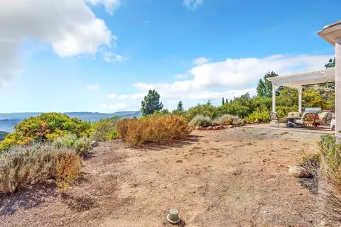 Exterior - 14868 High Valley Rd, Poway, CA 92064 photo 8 of 16
