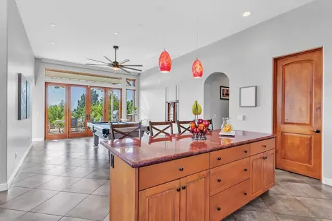 Kitchen - 14868 High Valley Rd, Poway, CA 92064 photo 5 of 5
