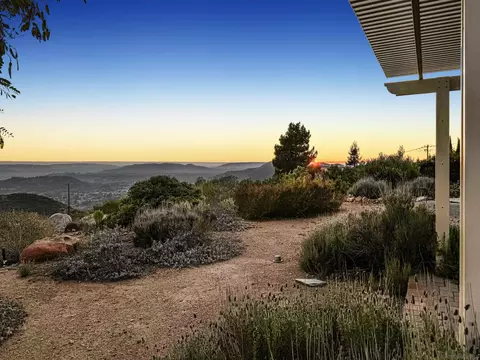 Exterior - 14868 High Valley Rd, Poway, CA 92064 photo 9 of 16