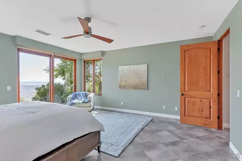 Bedroom - 14868 High Valley Rd, Poway, CA 92064 photo 6 of 6