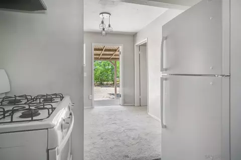 2514 Gladiola Dr, Campo, CA 91906