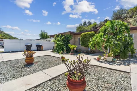 6379 Jeff St, San Diego, CA 92115