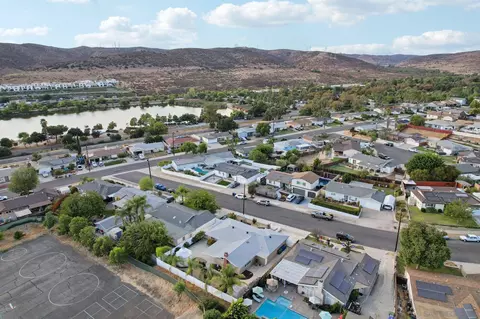 View/Area - 9217 Fenway Rd, Santee, CA 92071 photo 9 of 23