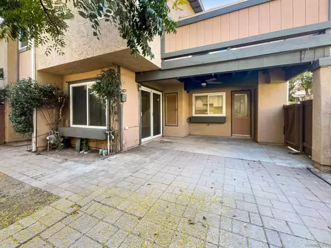 10162 Kerrigan St, Santee, CA 92071